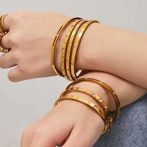 Luxury Stainless Steel Zirconia Bracelet For Women 18K Gold Plated Honeycomb Star Flower Geometric Bangle Jewelry Wedding Party Gift