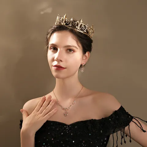 Vintage European Fleur-de-lis Hollow Alloy Rhinestone Crown For Men Women Wedding Party Banquet Ballroom King Queen Tiara