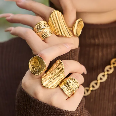 Vintage Hammered Geometric Stainless Steel Rings For Women 18K Gold Plated Chunky Wavy Flower Adjustable Finger Rings Jewelry