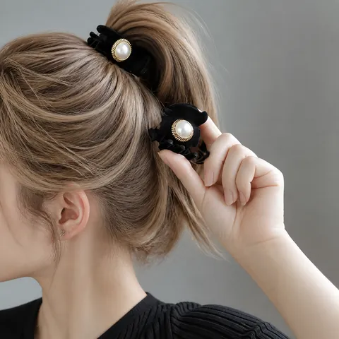 Zwarte Gevlokte Kleine Haarklem Vintage Camelia Nep Kunstparel Strass Paardenstaart Clip Franse Retro Haaraccessoires Voor Dames
