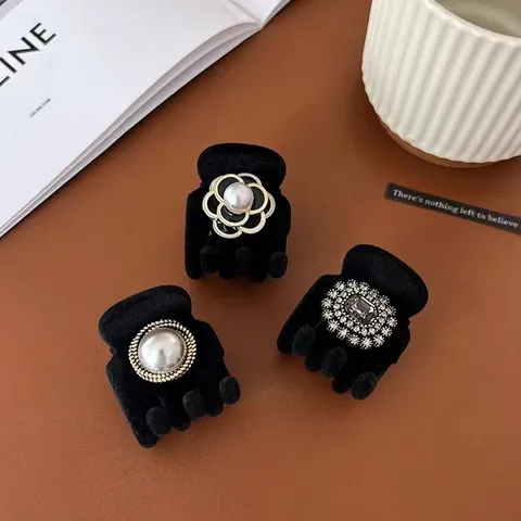 Zwarte Gevlokte Kleine Haarklem Vintage Camelia Nep Kunstparel Strass Paardenstaart Clip Franse Retro Haaraccessoires Voor Dames