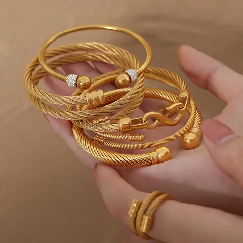 Gedraaide Kabel Armband Titanium Staal Zirkoon Open Bangle Niet Vervagend Hip Hop Luxe Mode Sieraden Voor Vrouwen