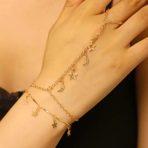 Fashionable Iron Star Moon Dangle Pendant Ring-Linked Bracelet For Women Double Layer Hand Chain Bracelet Boho Jewelry Accessory