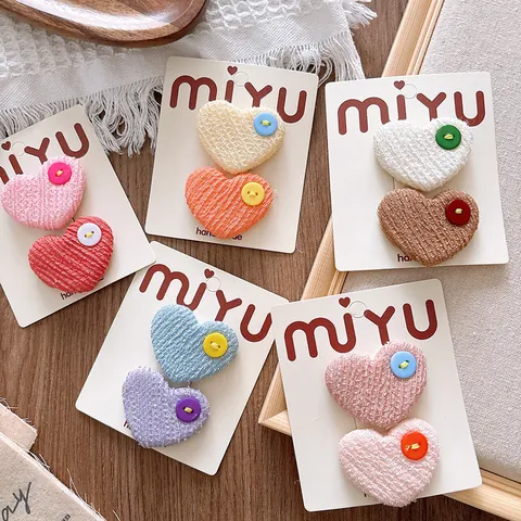 Süße Bonbonfarben Herz Stoff Haarklammern Für Mädchen Niedliche Knopf Dekor BB Clips Handgefertigter Kinder Haarschmuck