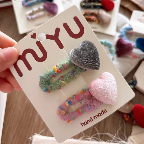 Ensemble de Barrettes et Élastiques à Cheveux en Velours Forme de Cœur pour Filles Style Coréen Accessoires pour Cheveux Enfants Faits à la Main