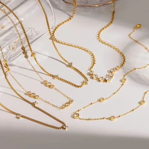 Mode PVD 18K Vergoldet 304 Edelstahl Strass Anhänger Halskette Für Damen Ins Stil Geometrische Schlüsselbeinkette Schmuck