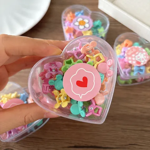 Meerkleurige Mini Haarklemmen Kinderen Assorti Cartoon Bloem Ster Kroon Haarclips Set In Hartvormige Doos Voor Meisjes