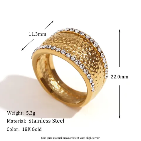 Vintage Stainless Steel Hammered Texture Ring For Women Wide Band 18K Gold Plated Double Row Rhinestone Inlaid Elegant Jewelry