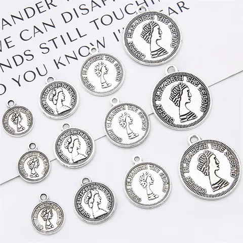 Vintage Alloy Queen Elizabeth II Portrait Coin Pendants DIY Jewelry Making Charms For Necklace Bracelet Antique Silver Round Coin Accessories
