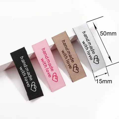Handmade Clothing Labels Woven Fabric Labels With Heart Pattern Handmade With Love For DIY Sewing Garment Accessories