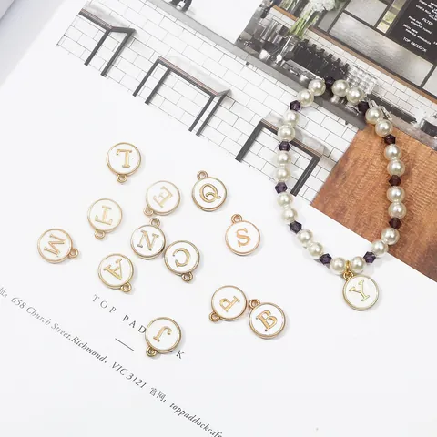 Alloy White Enamel 26 English Letters Round Charms Pendants For DIY Bracelet Necklace Earrings Jewelry Making Accessories