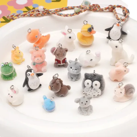 Pendentifs Animaux Floqués Kawaii Matériau de Fabrication de Bijoux DIY Breloques Animaux en Plastique Floqué pour Sac Porte Clés Téléphone