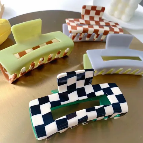 Acetate Checkered Pattern Hair Claw Clip Large Square Geometric Shark Clip Elegant Contrast Color Hair Accessories For Women
