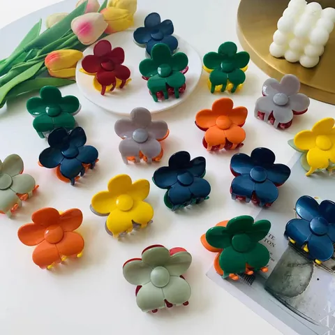 Korean Style Flower Hair Claw Clip For Women Acetate Five-Petal Floral Hairpin Sweet Multi-Color Splicing Hair Accessory