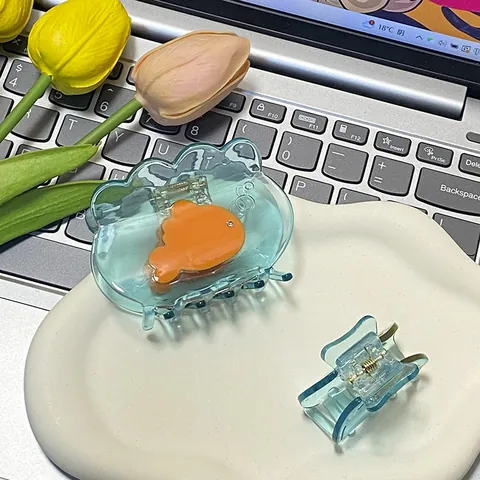 Acetaat Goudvis Haarklauw Clip Translucent Blauw Schattig Vis Ontwerp Golvende Haarklauw Haaraccessoires Voor Vrouwen Styling Tool