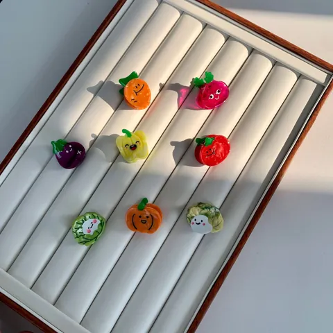 Mini Acetate Vegetable Hair Claw Clips Cute Cartoon Smiley Face Carrot Tomato Pumpkin Cabbage Eggplant Hair Accessories For Women Girls