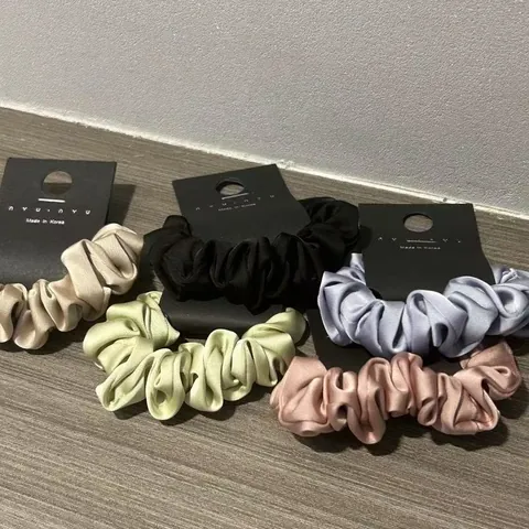 Women Minimalist Satin Scrunchies Solid Color Elastic Hair Ties French Style Handmade Ponytail Holder Accessory