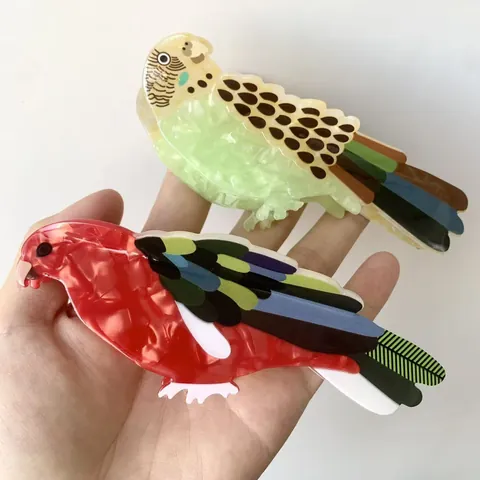 Cute Parrot Bird Hair Claw Clip Colorful Acrylic Animal Shape Shark Hair Clip For Women Fashion Hair Accessories Daily Styling