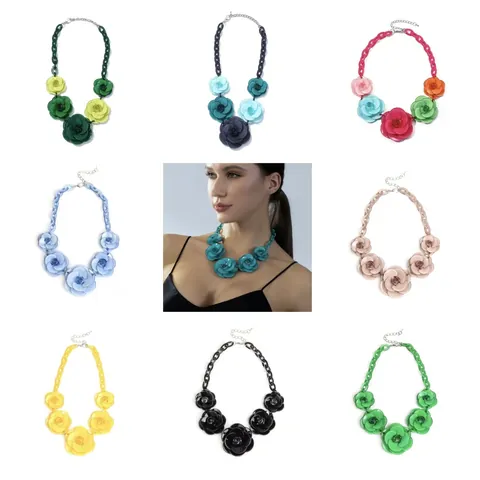 Collier Plastron Fleur Rose en Acrylique Bohème Collier à Grosse Chaîne Florale en Résine pour Femmes Bijoux de Niche