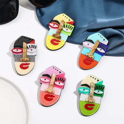 Abstract Artistic Face Acrylic Brooch Pin For Women Men Cubist Pop Art Geometric Splicing Badge Fashion Jewelry Accessory