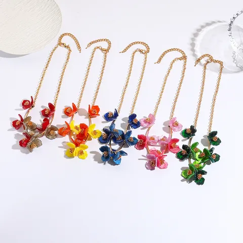 Floral Acrylic Statement Necklace For Women Gold Plated Alloy Chain Colorful Flower Pendant Bohemian Fashion Jewelry