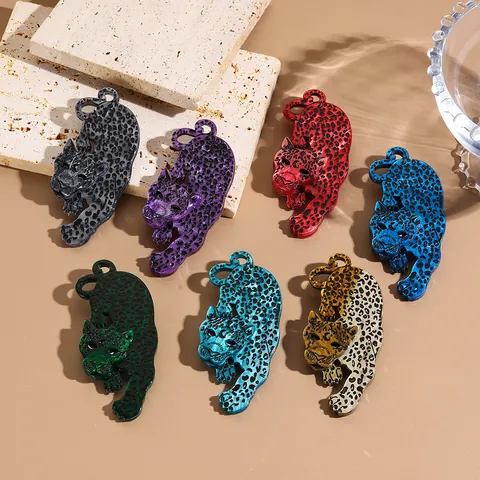 Retro Leopard Acrylic Animal Pattern Brooch Pin Cheetah Shape Fashion Suit Accessory For Women Men Decorative Jewelry