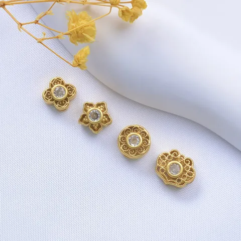 Color Preserving Copper Gold Silver Plated Zirconia Inlaid Clover Round Hollow Flower Jewelry DIY Spacer Beads Pendants Findings