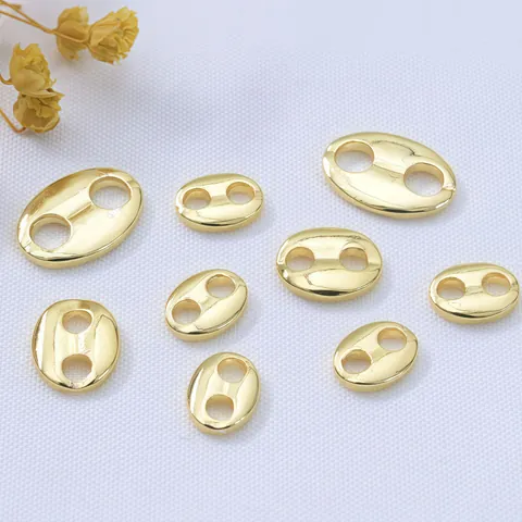 Cuentas Espaciadoras de Latón Bañadas en Oro 18K Forma Nariz de Cerdo Ovaladas con Doble Agujero para Joyería DIY
