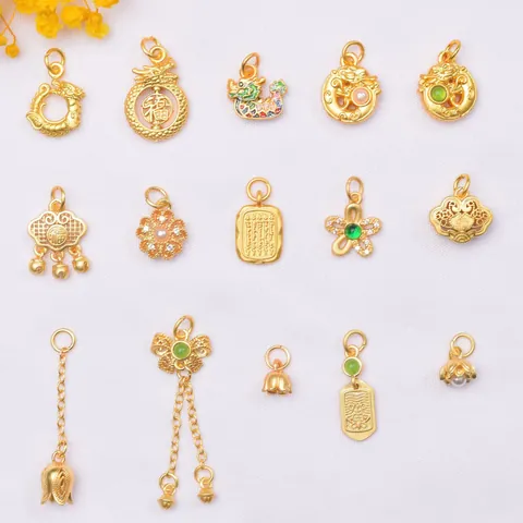 Ciondoli in Rame Placcato Oro Stile Neo-cinese Zodiaco Drago Fiore Ciondoli per DIY Bracciale Collana Gioielli Forniture