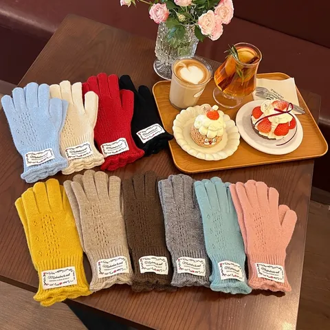 Women Korean Style Hollow Out Knitted Gloves Winter Warm Full Finger Mittens With Decorative Patch Ruffle Cuff Chic Accessories