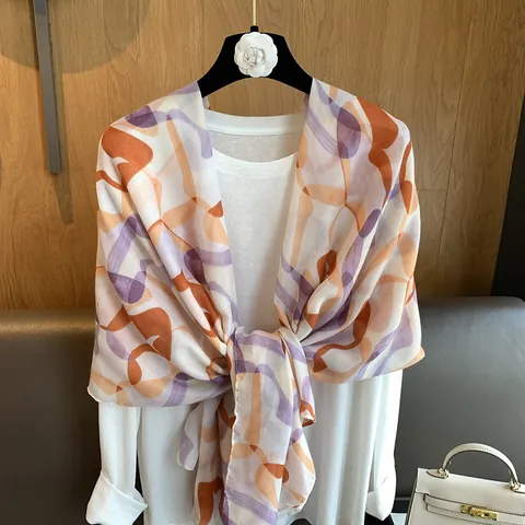 Damen Abstrakt Geometrisch Druck Satin Schal Leicht Sonnenschutz Schultertuch Für Sommer Strand Reise Vintage Ethnic Wraps