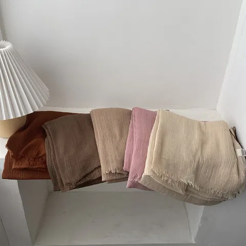 Women Vintage Wrinkled Cotton Linen Texture Scarf Lightweight Sun Protection Shawl Retro Solid Color Thin Neck Wrap Scarf