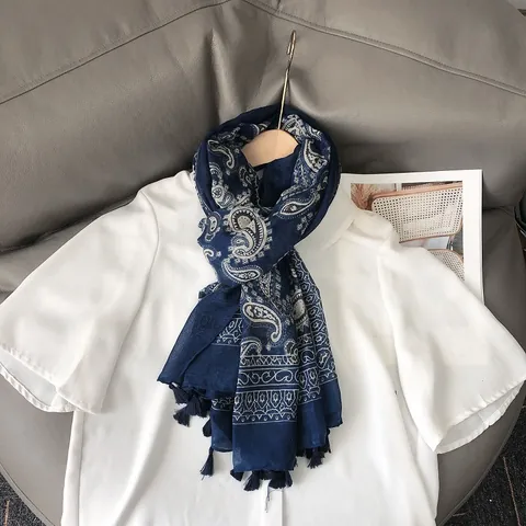 Sciarpa Vintage Con Stampa Paisley per Donna Leggera Misto Lana Poliestere Con Nappine Stola Wrap Blu Marino Sciarpa Lunga
