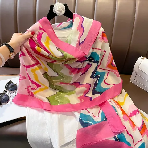 Women's Fashion Gold Foil Chevron Scarf Elegant Satin Large Shawl Wrap Wave Pattern Polyester Pashmina Scarf For Travel Party