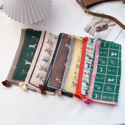 Vintage Equestrian Horse Print Square Scarf For Women Satin Feel Neck Scarf With Tassels Fashion Headwrap Handkerchief