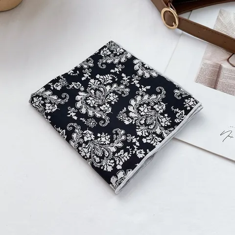 Dames Katoenen Paisley Bloemen Vierkante Sjaal Japanse Retro Kleine Halsdoek Lichtgewicht Dun Hoofddoekje Mode Accessoire