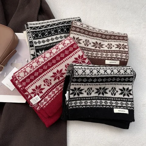 Fair Isle Wool Knitted Scarf Women Winter Warm Snowflake Geometric Pattern Scarf Soft Thick Neck Warmer Outdoor Shawl
