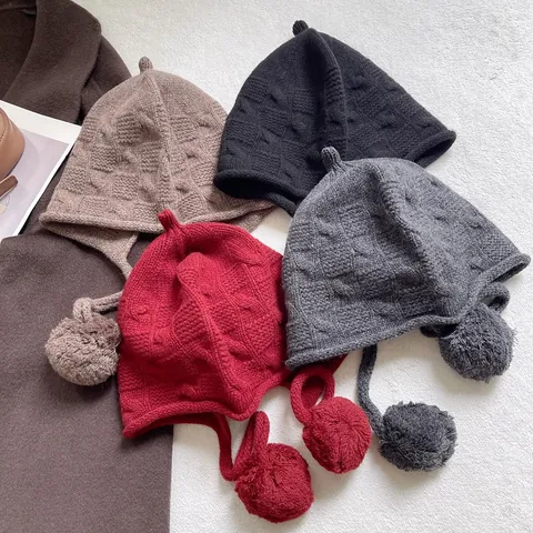 Women Winter 100% Wool Knit Earflap Beanie Hat With Large Pompoms Warm Thick Cable Knit Tie-up Skull Cap For Girls