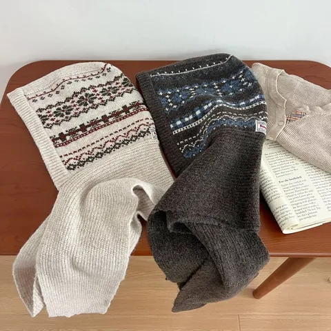 Women Retro Fair Isle Knit Balaclava Scarf Hat Integrated Winter Warm Hooded Neck Warmer Jacquard Blend Knitted Scarf Hat Gift