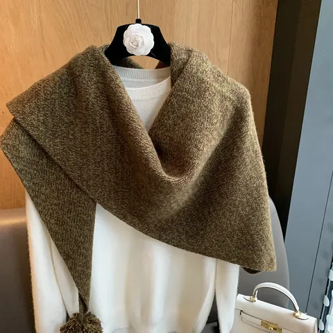 Pure Wool Triangular Shawl Scarf With Pom Poms Heavyweight Fine Knit Warm Wrap For Women Elegant Winter Scarf