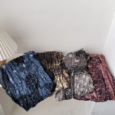 Bufanda Plisada Retro para Mujer Chal de Algodón Teñido Anudado Artístico Largo Envoltura de Crinkle Ligera para Primavera Otoño Invierno