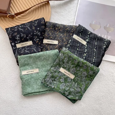 Vintage Floral Cotton Blend Square Scarf For Women Lightweight Breathable Decorative Headband Retro Pastoral Neck Scarf Literary Neckerchief Accessory