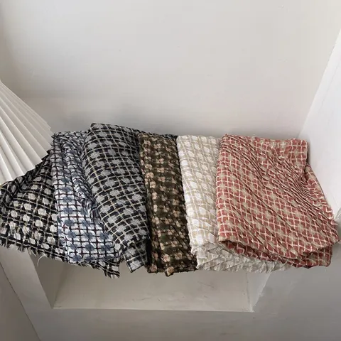 Korean Style Plaid Knit Scarf For Women Autumn Winter Vintage Checkered Shawl With Fringe Versatile Long Warm Polyester Wool Blend Neck Wrap
