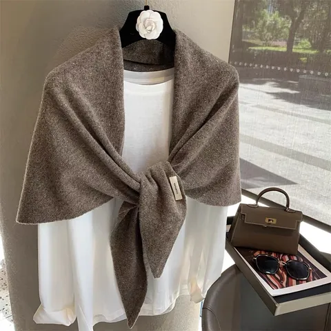 Bufanda triangular 100% lana para mujer Estilo coreano Color sólido Rayas Chal de punto cálido Otoño Invierno Accesorio de moda