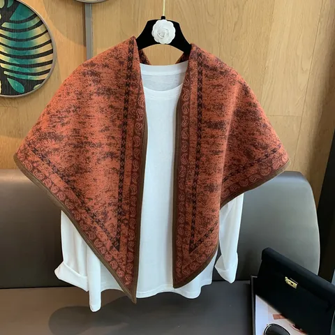 Vintage Paisley Knit Shawl For Women Retro Print Triangle Scarf Wrap Autumn Winter Decorative Fashion Outerwear Accessory