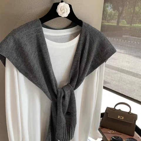 Elegante Scialle in Misto Lana Lavorato a Maglia per Donna Tinta Unita Spacco Caldo Avvolgente per Autunno Inverno Quotidiano Moda Mantellina