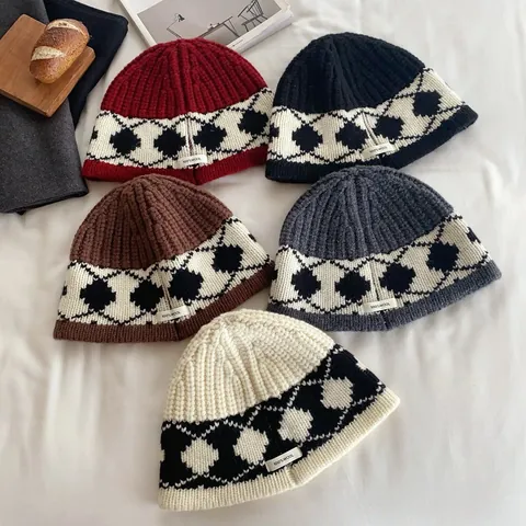 Vintage 100% Wool Knitted Beanie Hat For Women Nordic Argyle Pattern Thickened Warm Geometric Winter Bucket Hat Cold Cap