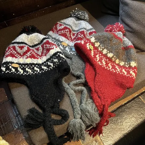 Women Vintage Ethnic Knit Ear Protection Hat With Pom Pom Nordic Geometric Pattern Winter Warm Trapper Beanie Hat