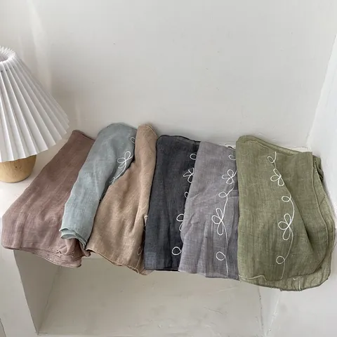 Women Retro Voile Scarf Lightweight Sun Protection Long Scarf With Embroidery Vintage Literary Thin Shawl For Spring Summer
