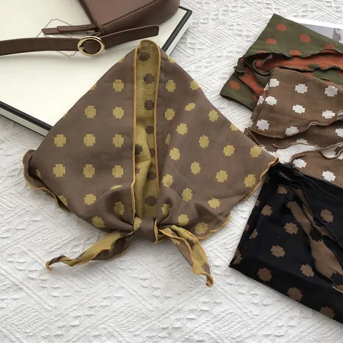 Women Retro Geometric Cross Print Cotton Blend Triangular Headscarf Elegant Double Sided Wavy Edge Neck Scarf Hair Band Fashion Accessory